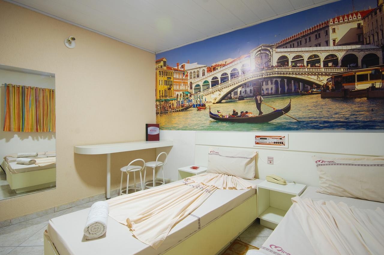Hotel Mirage